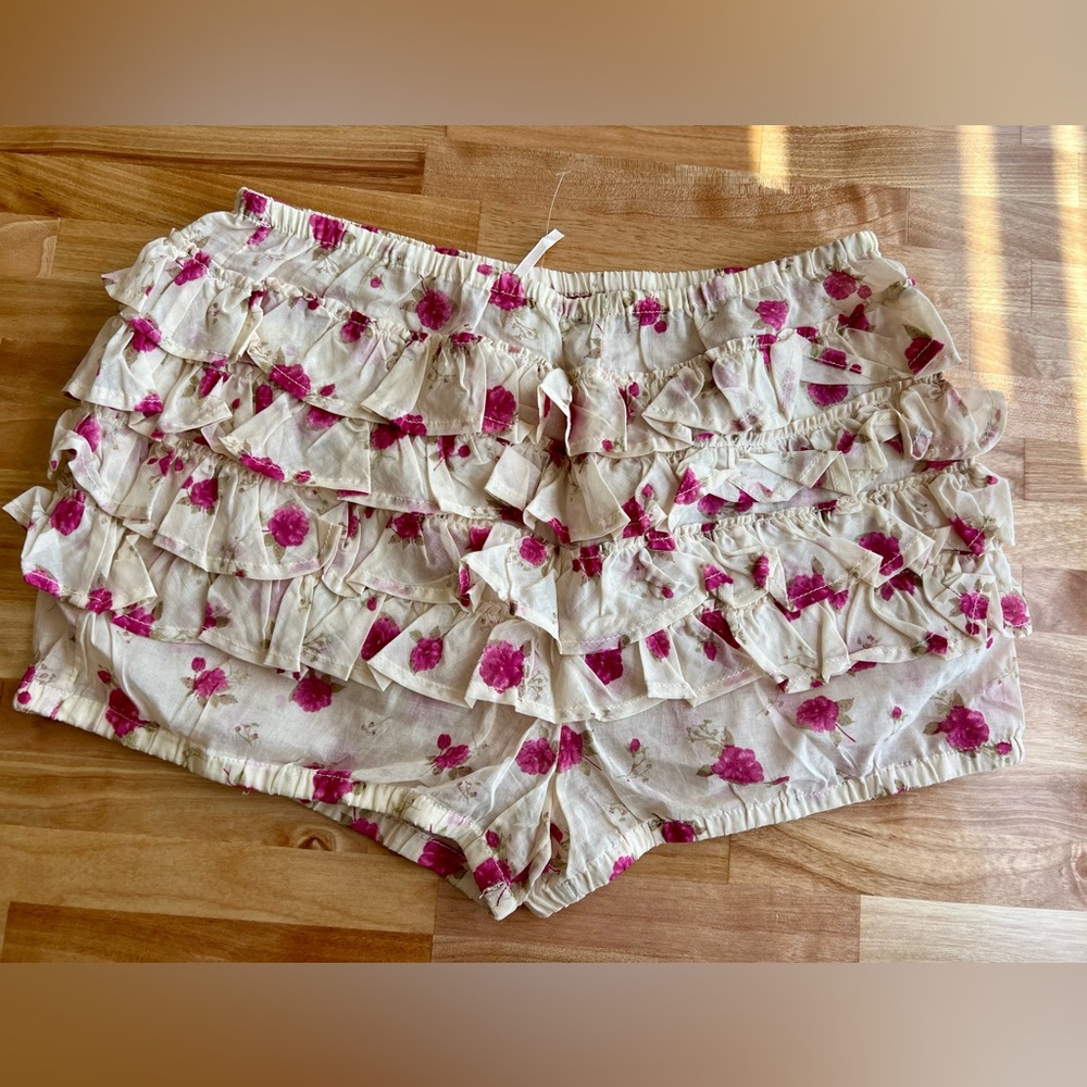 Free People shorties sz M